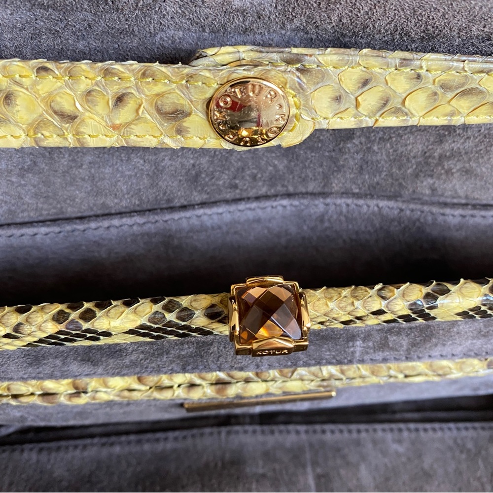 Kotur Python clutch bag - Picture 11 of 16